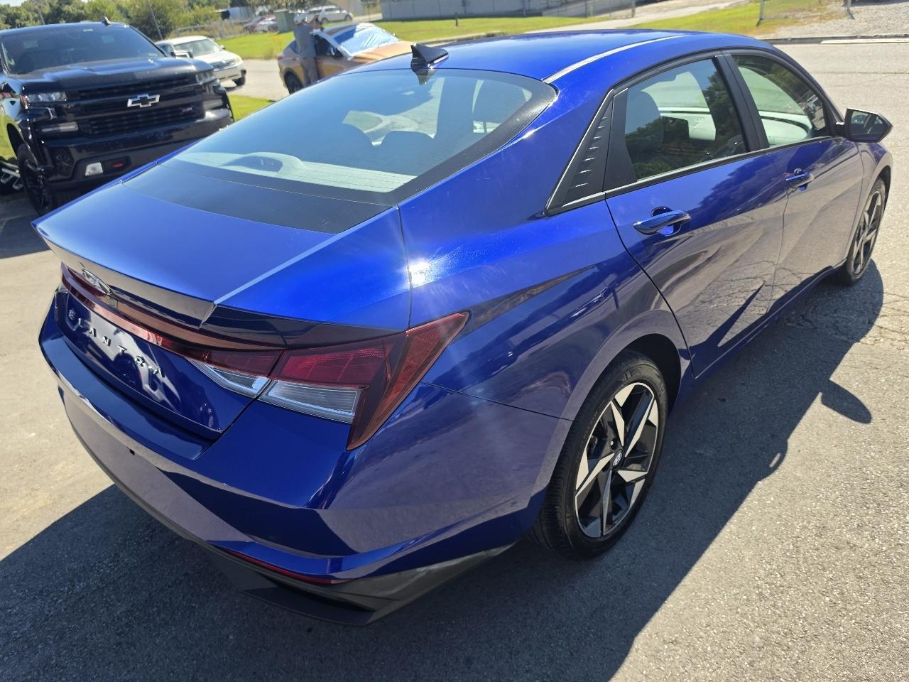 Hyundai Elantra SEL 2023