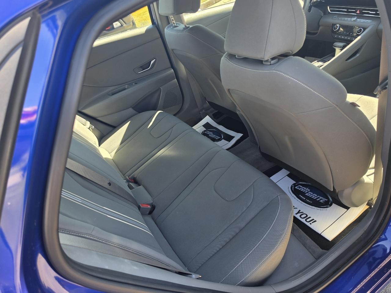 Hyundai Elantra SEL 2023