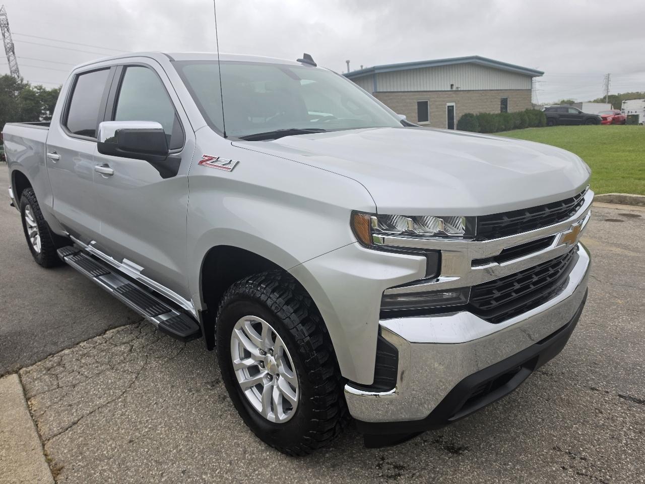 Chevrolet Silverado 1500 4WD Crew Cab 143.5" LT 2021