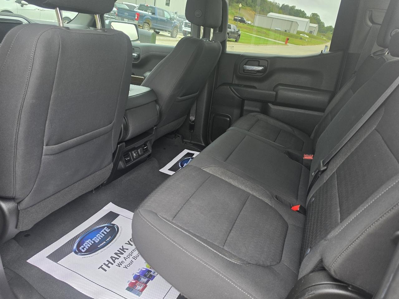 Chevrolet Silverado 1500 4WD Crew Cab 143.5" LT 2021