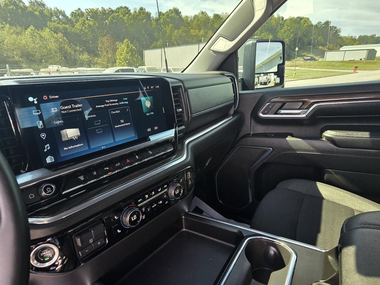 Chevrolet Silverado 2500HD 4WD Crew Cab 153" LT 2024