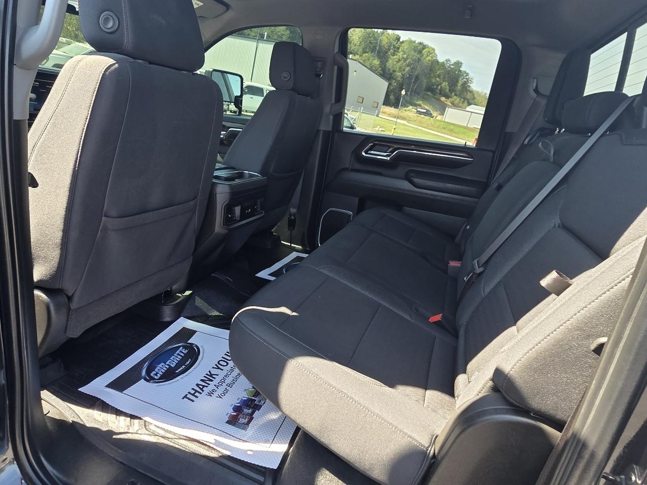 Chevrolet Silverado 2500HD 4WD Crew Cab 153" LT 2024