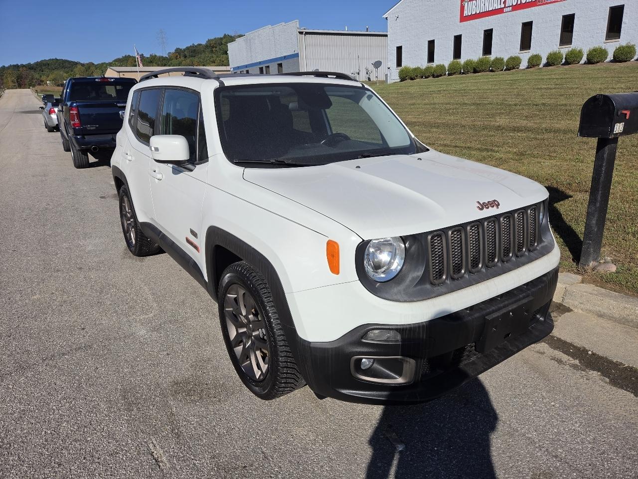 Jeep Renegade Latitude FWD 2016