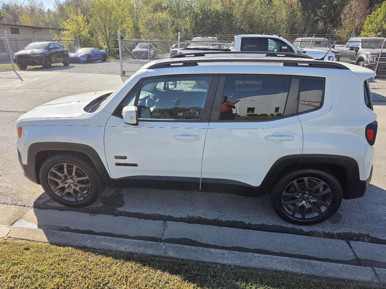 Jeep Renegade Latitude FWD 2016