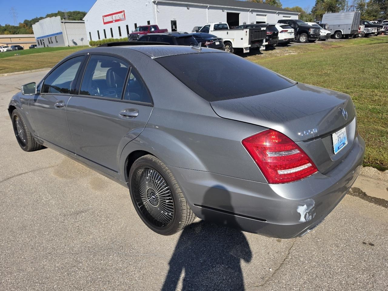 Mercedes-Benz S-Class S550 4-MATIC 2012