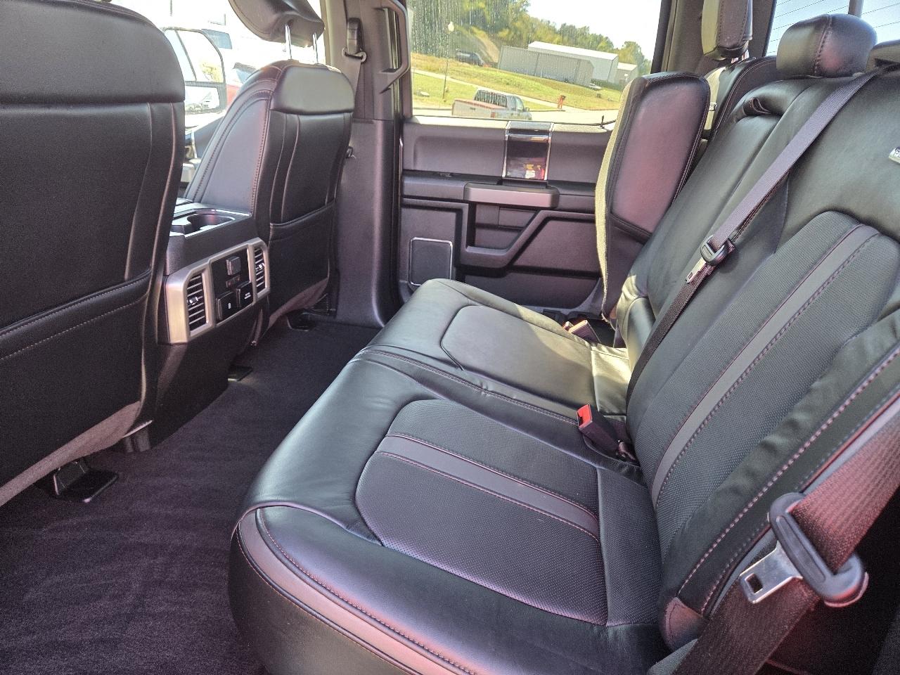 Ford F-250 SD Platinum Crew Cab 4WD 2020
