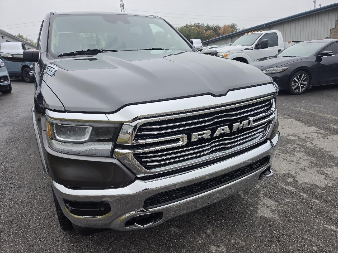 RAM 1500 Laramie Crew Cab SWB 4WD 2021