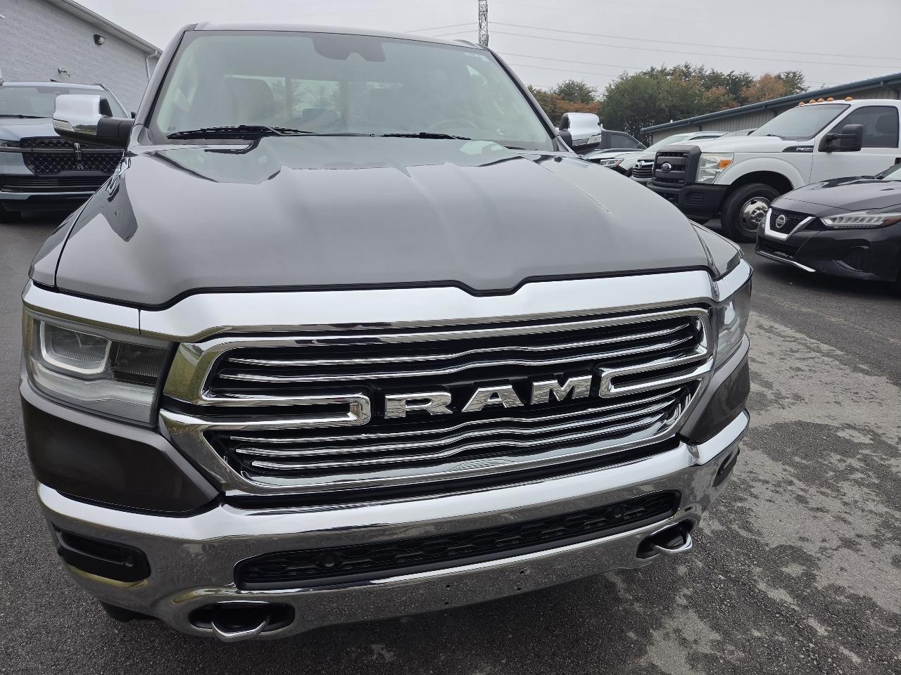 RAM 1500 Laramie Crew Cab SWB 4WD 2021