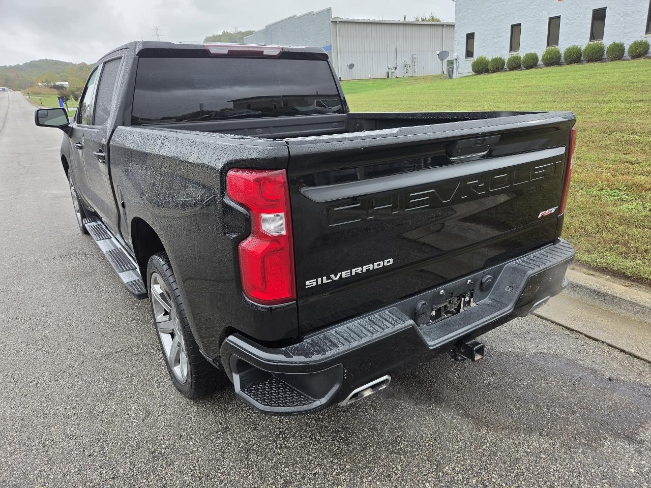 Chevrolet Silverado 1500 4WD Crew Cab 157" RST 2021