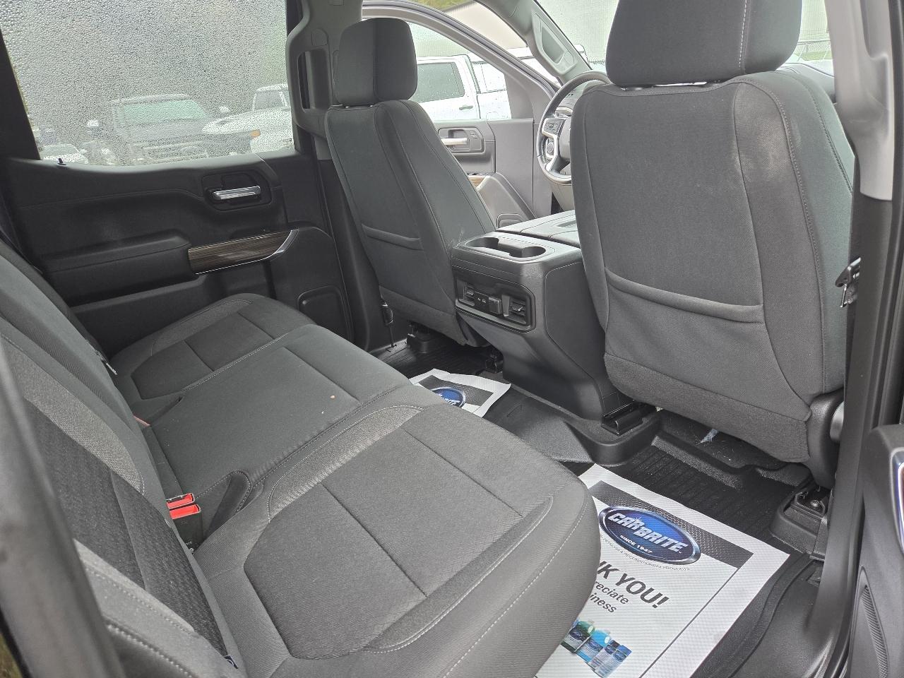 Chevrolet Silverado 1500 4WD Crew Cab 157" RST 2021