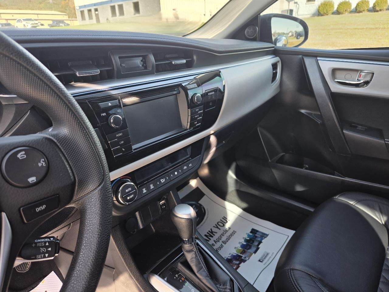 Toyota Corolla LE Eco CVT 2015