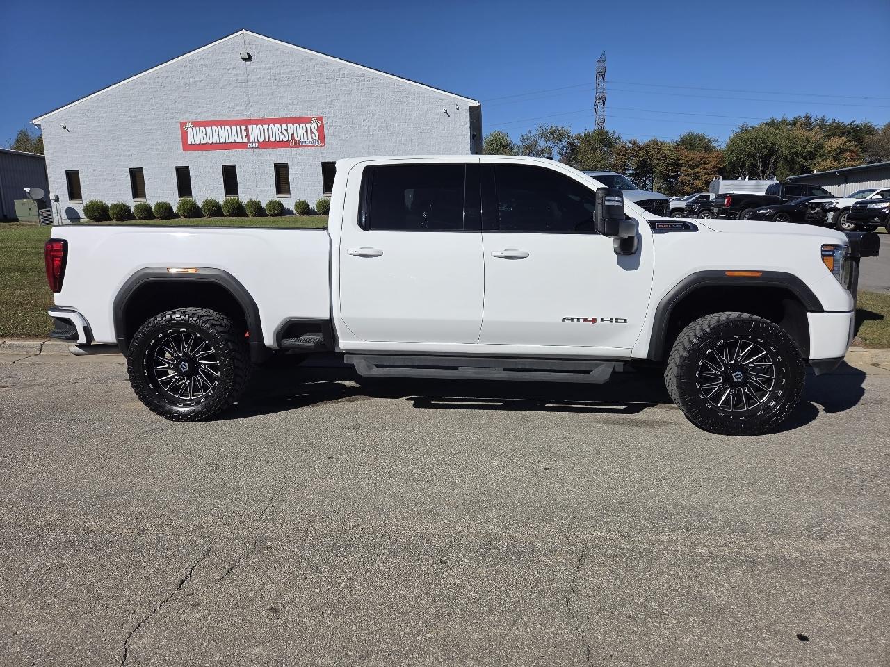 GMC Sierra 2500HD AT4 Crew Cab Long Box 4WD 2020