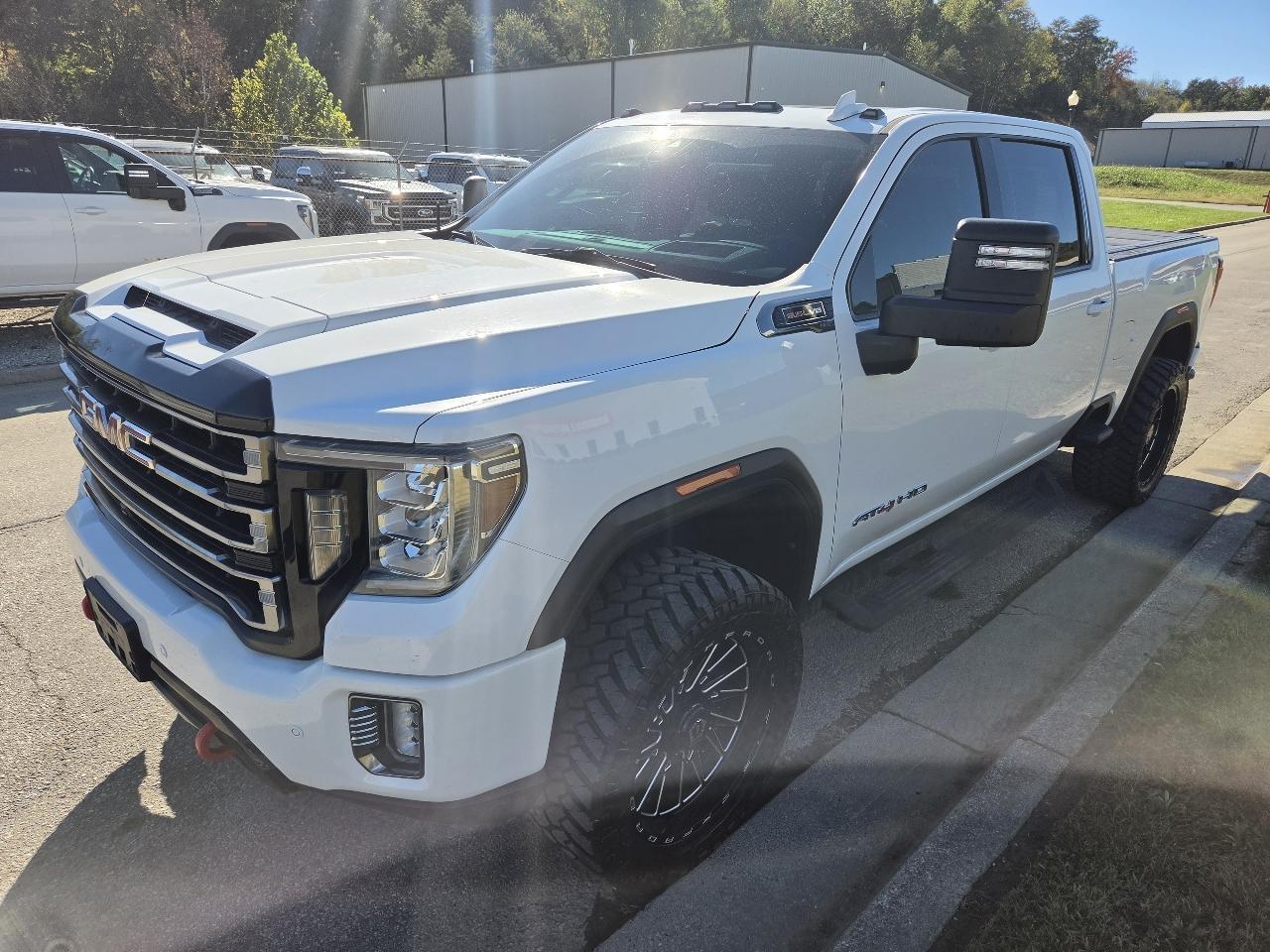 GMC Sierra 2500HD AT4 Crew Cab Long Box 4WD 2020