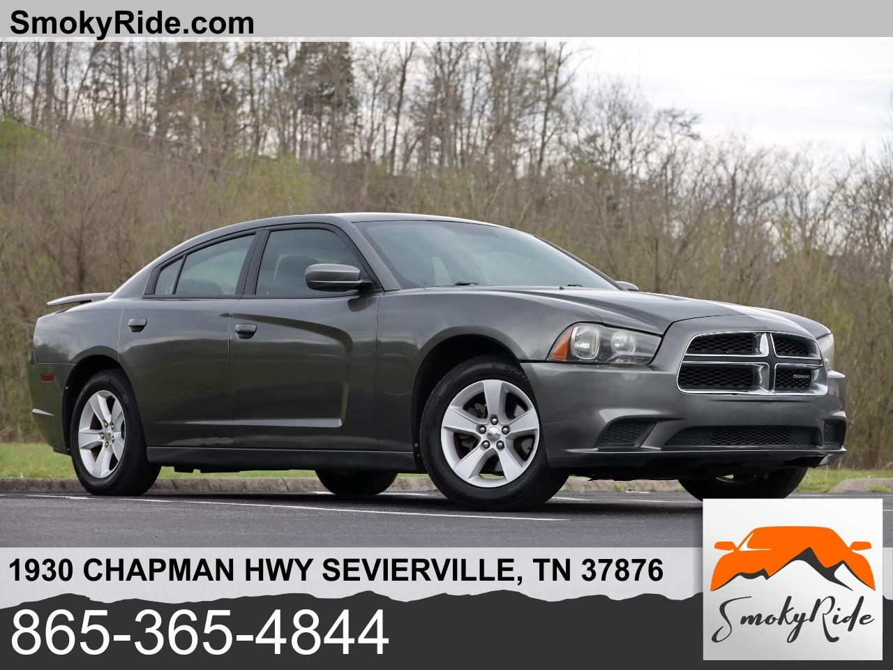 Dodge Charger 4dr Sdn SE RWD 2011