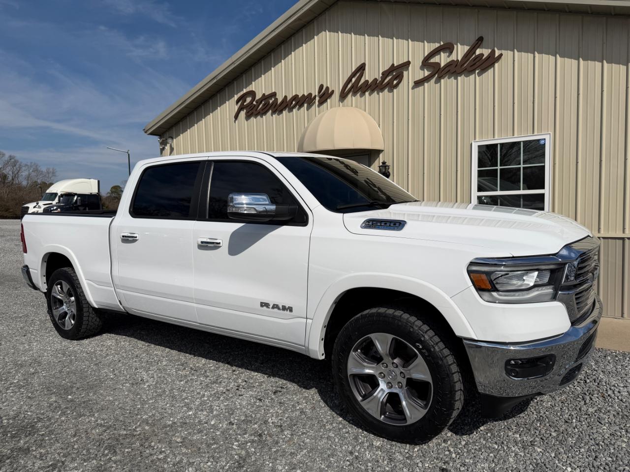 RAM 1500 Laramie Crew Cab LWB 4WD 2022