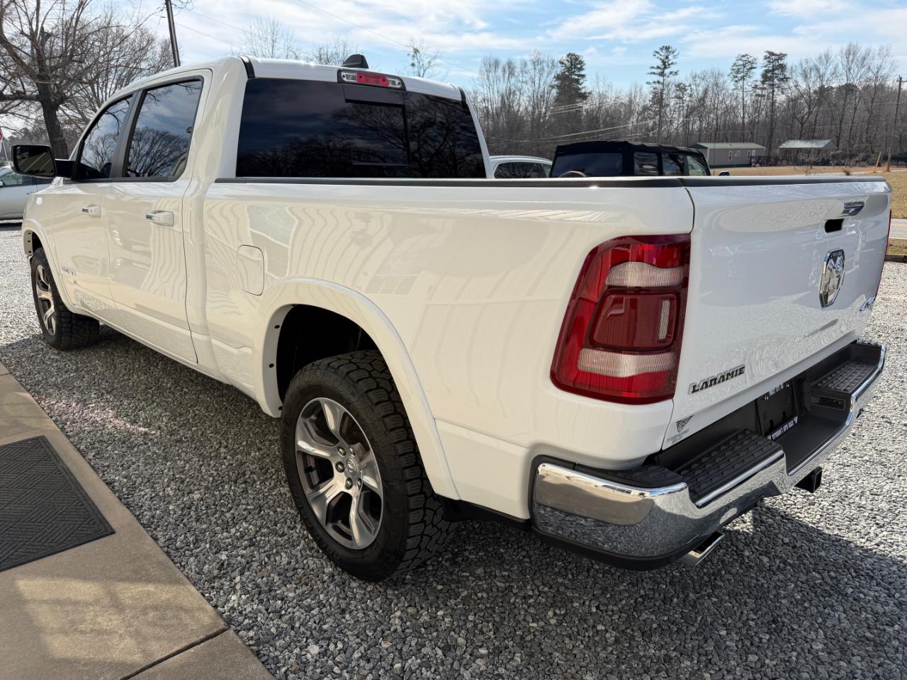 RAM 1500 Laramie Crew Cab LWB 4WD 2022
