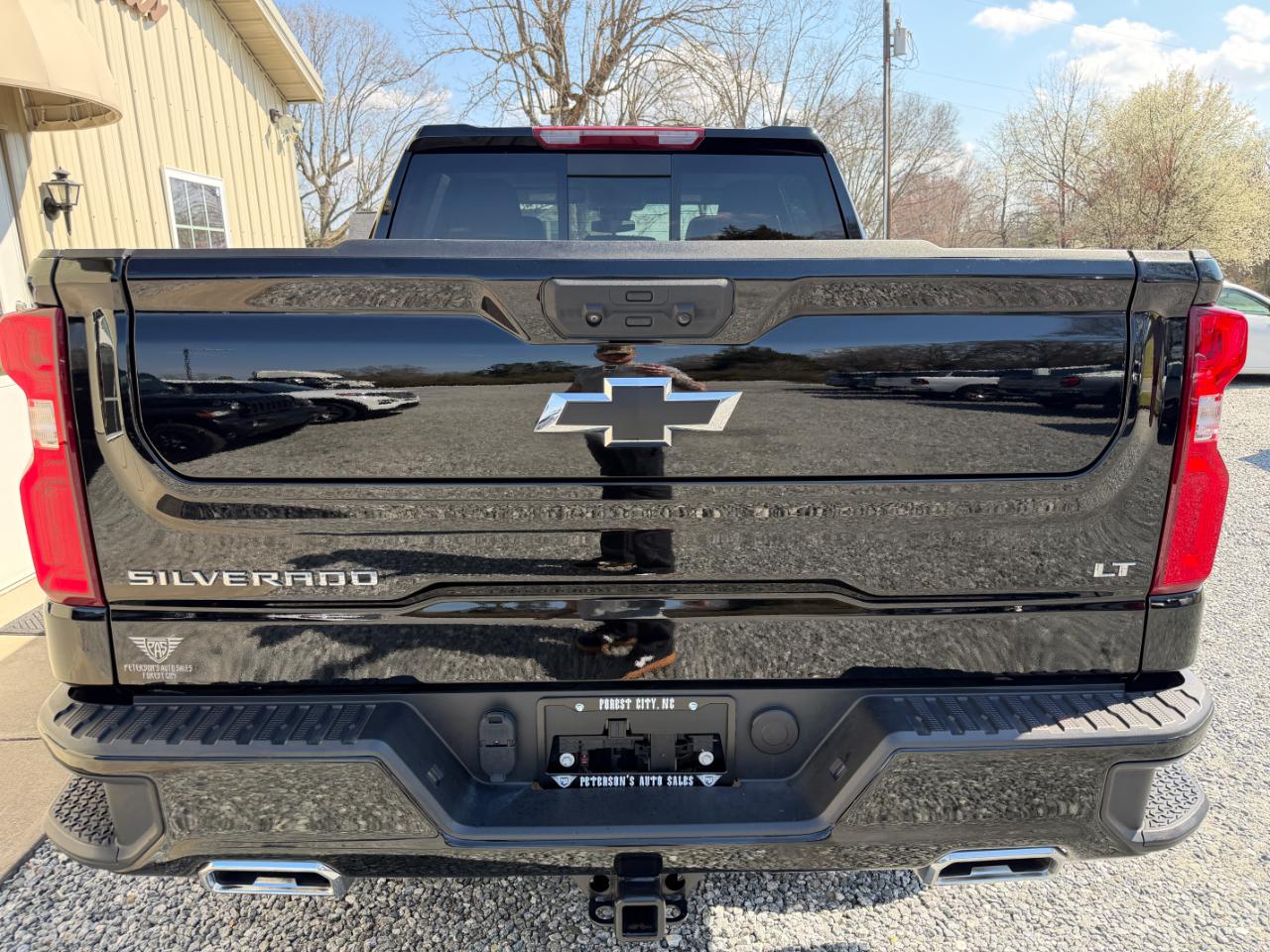 Chevrolet Silverado 1500 Trail Boss LT Crew Cab 4WD 2024