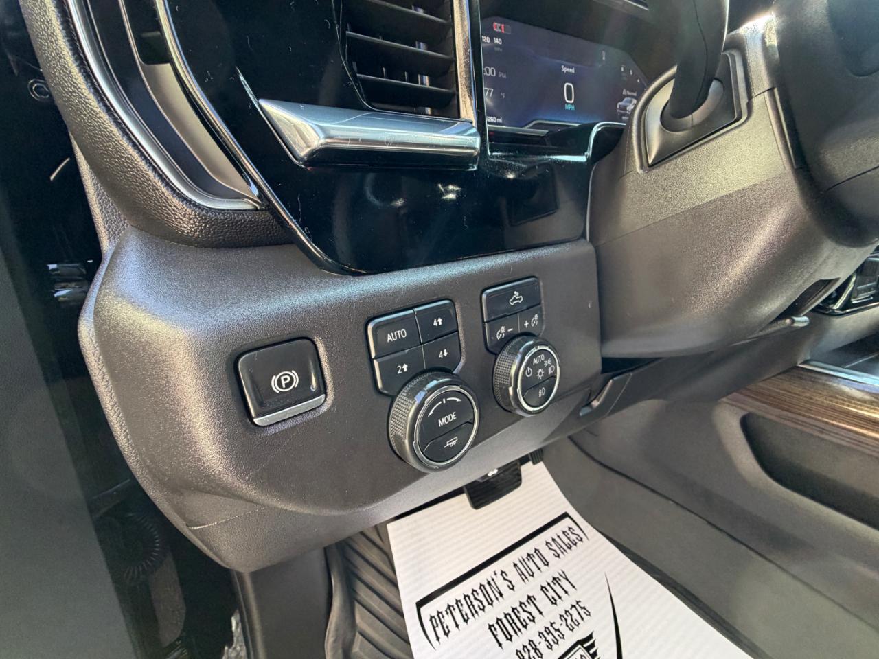 Chevrolet Silverado 1500 Trail Boss LT Crew Cab 4WD 2024