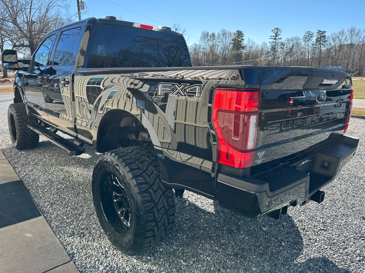 Ford F-250 SD Lariat Crew Cab SWB 4WD 2022