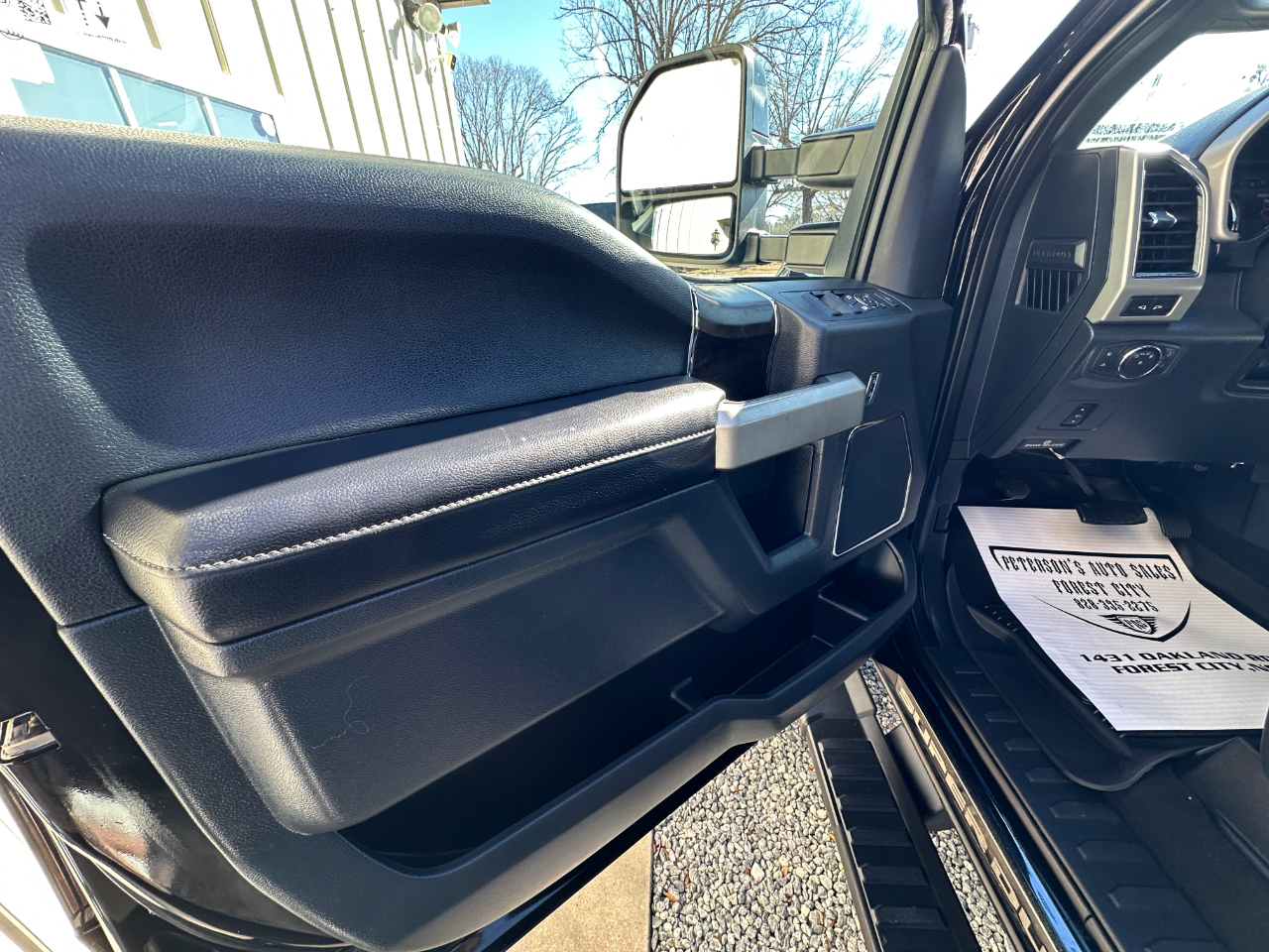 Ford F-250 SD Lariat Crew Cab SWB 4WD 2022