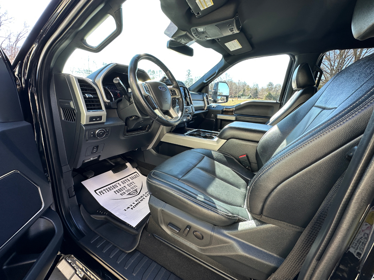 Ford F-250 SD Lariat Crew Cab SWB 4WD 2022