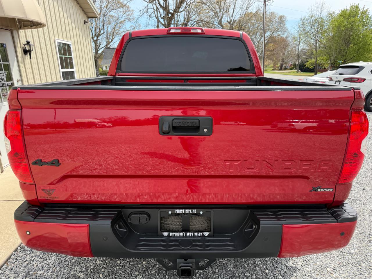 Toyota Tundra Platinum CrewMax 5.7L 4WD 2021