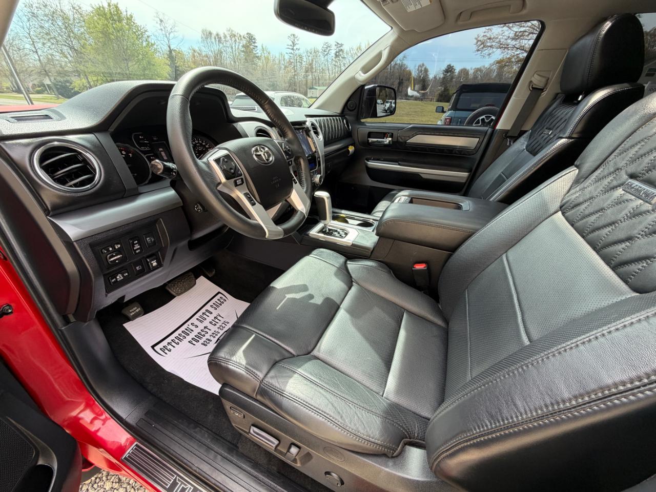 Toyota Tundra Platinum CrewMax 5.7L 4WD 2021