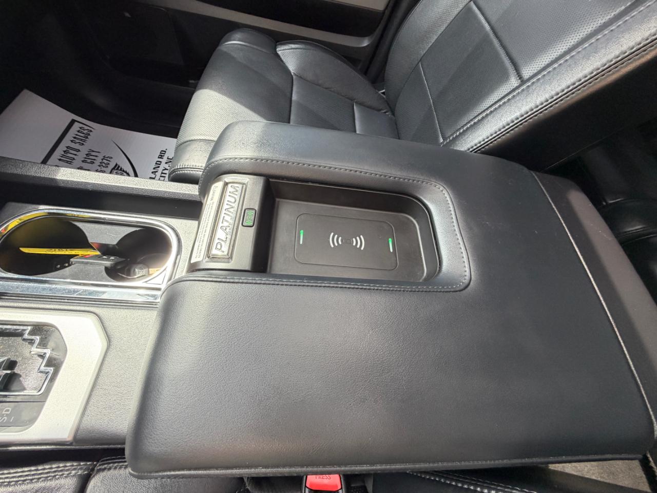 Toyota Tundra Platinum CrewMax 5.7L 4WD 2021