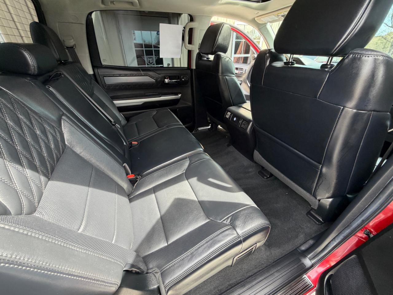 Toyota Tundra Platinum CrewMax 5.7L 4WD 2021