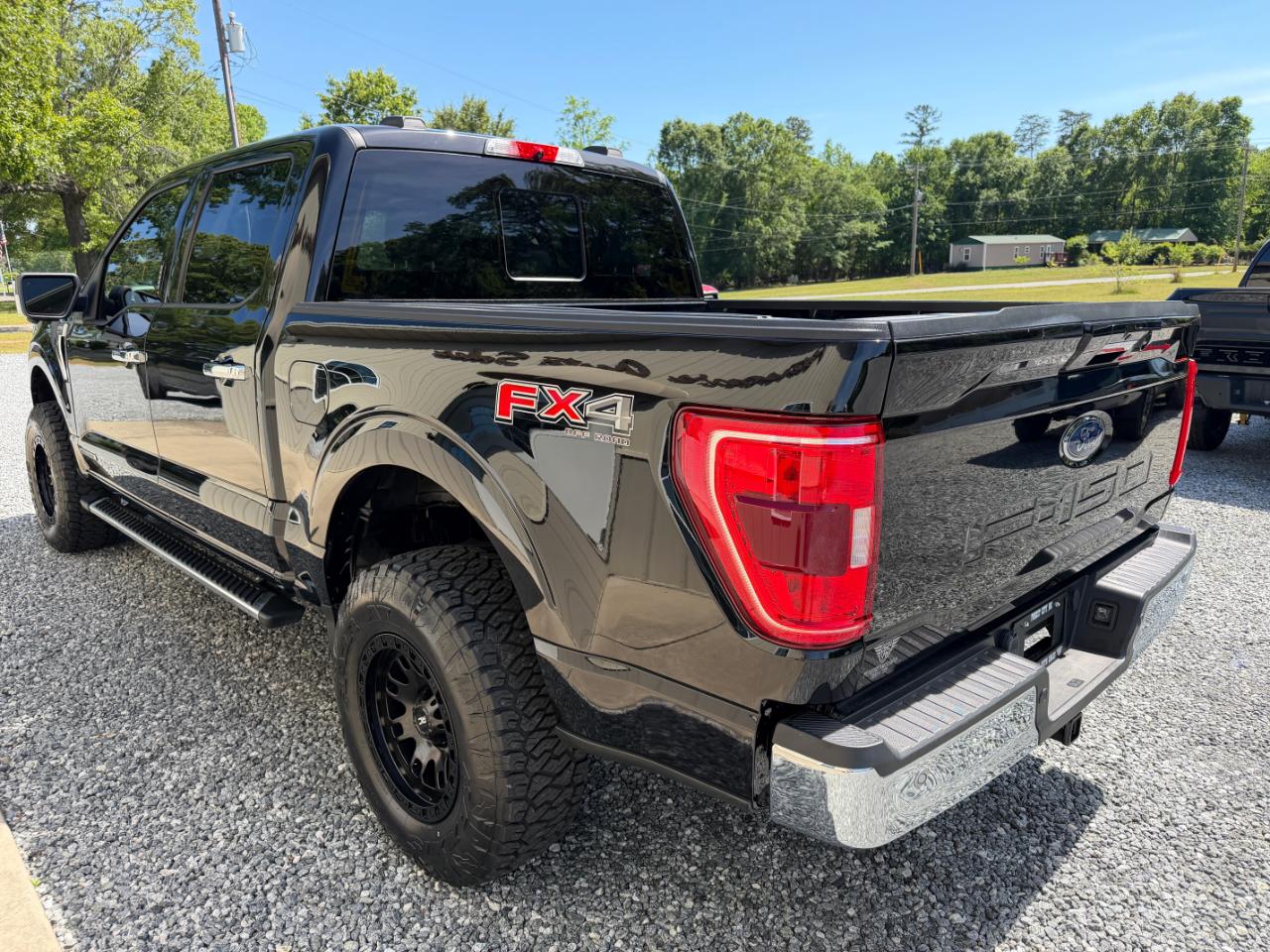 Ford F-150 XLT 4WD SuperCrew 5.5' Box 2022