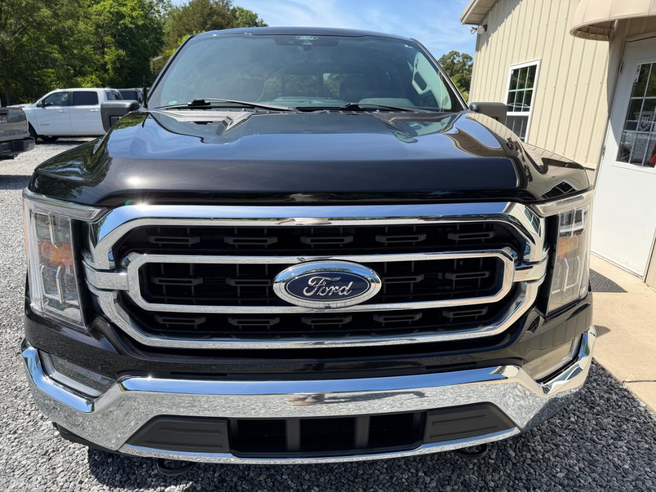 Ford F-150 XLT 4WD SuperCrew 5.5' Box 2022
