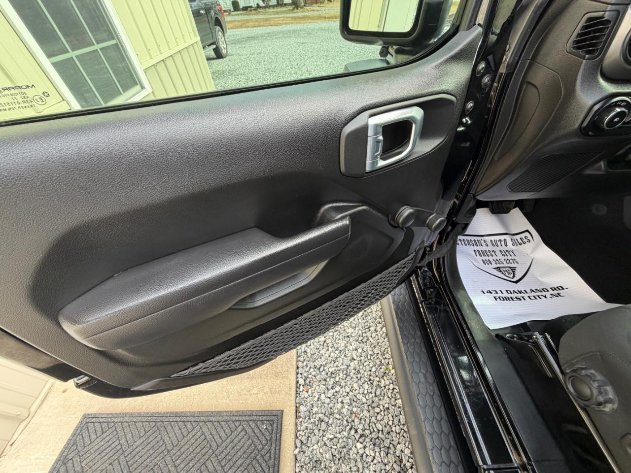 Jeep Wrangler Willys Sport 2 Door 4x4 2022