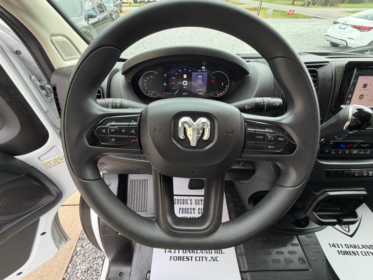 RAM Promaster 1500 Low Roof 136-in. WB 2023