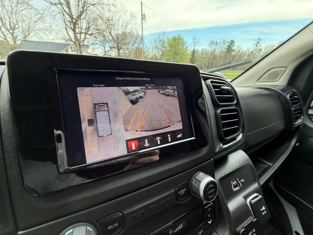 RAM Promaster 1500 Low Roof 136-in. WB 2023