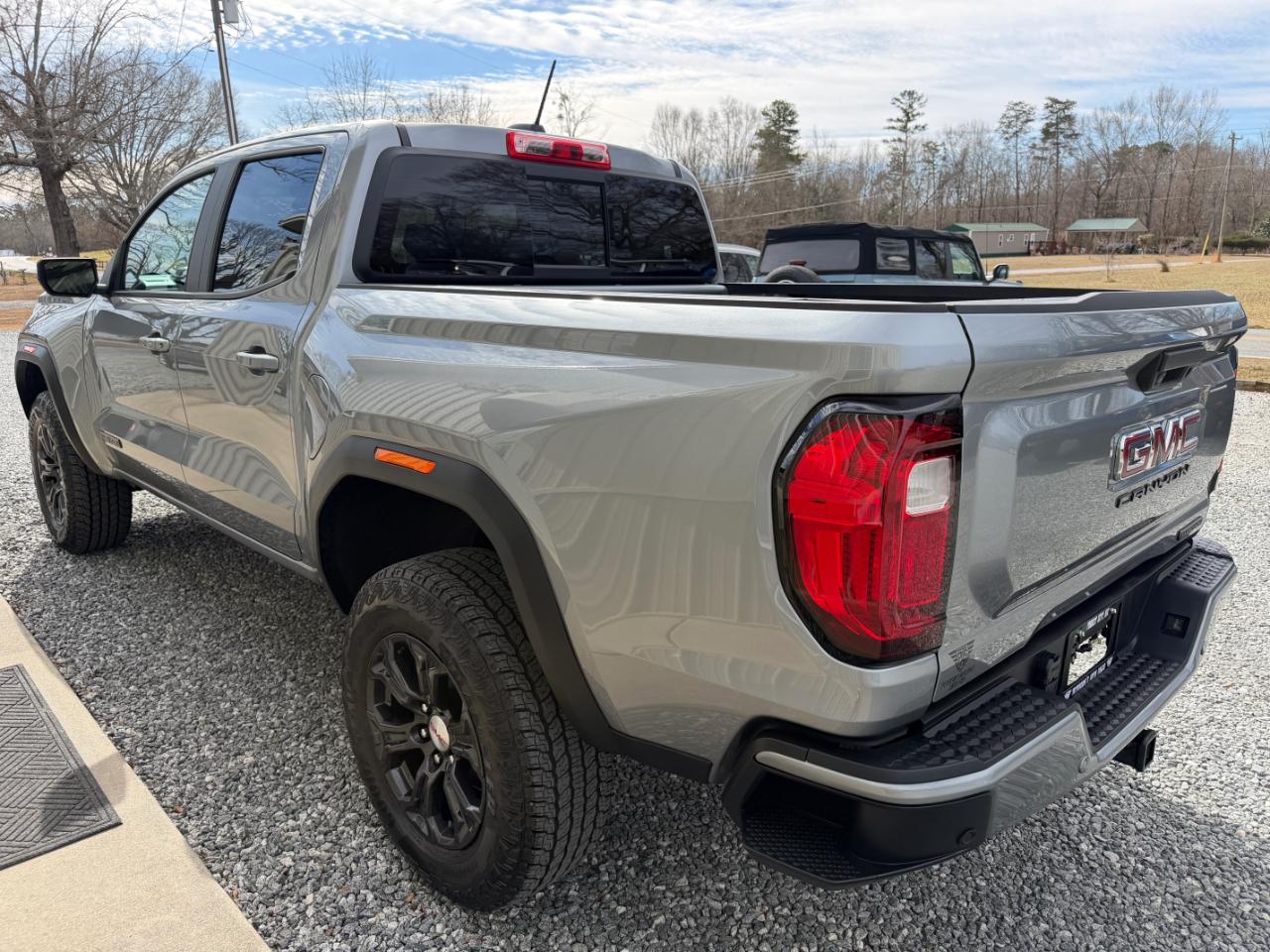 GMC Canyon Elevation Crew Cab 2WD 2024