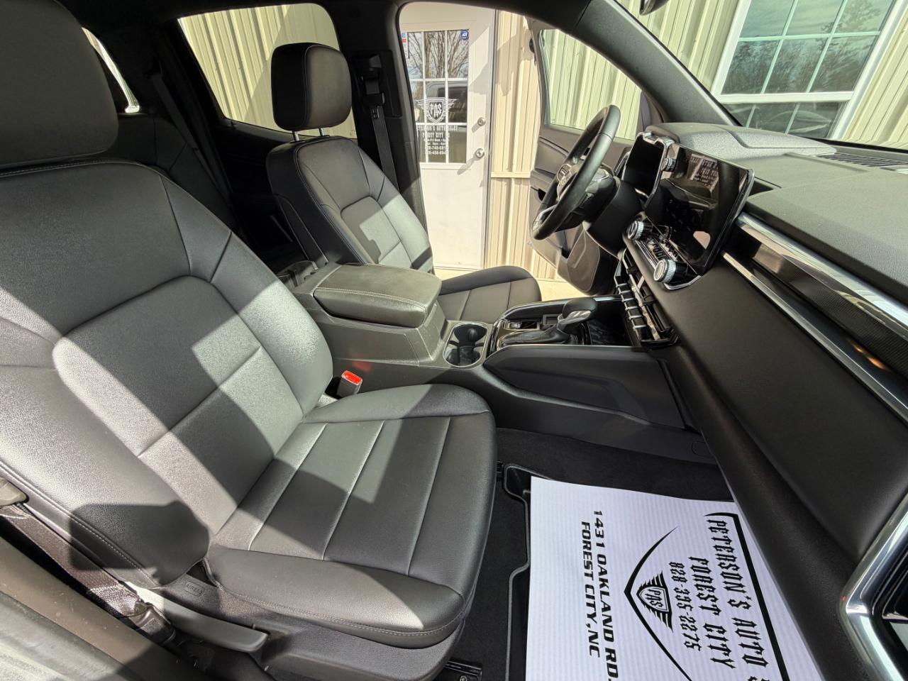 GMC Canyon Elevation Crew Cab 2WD 2024