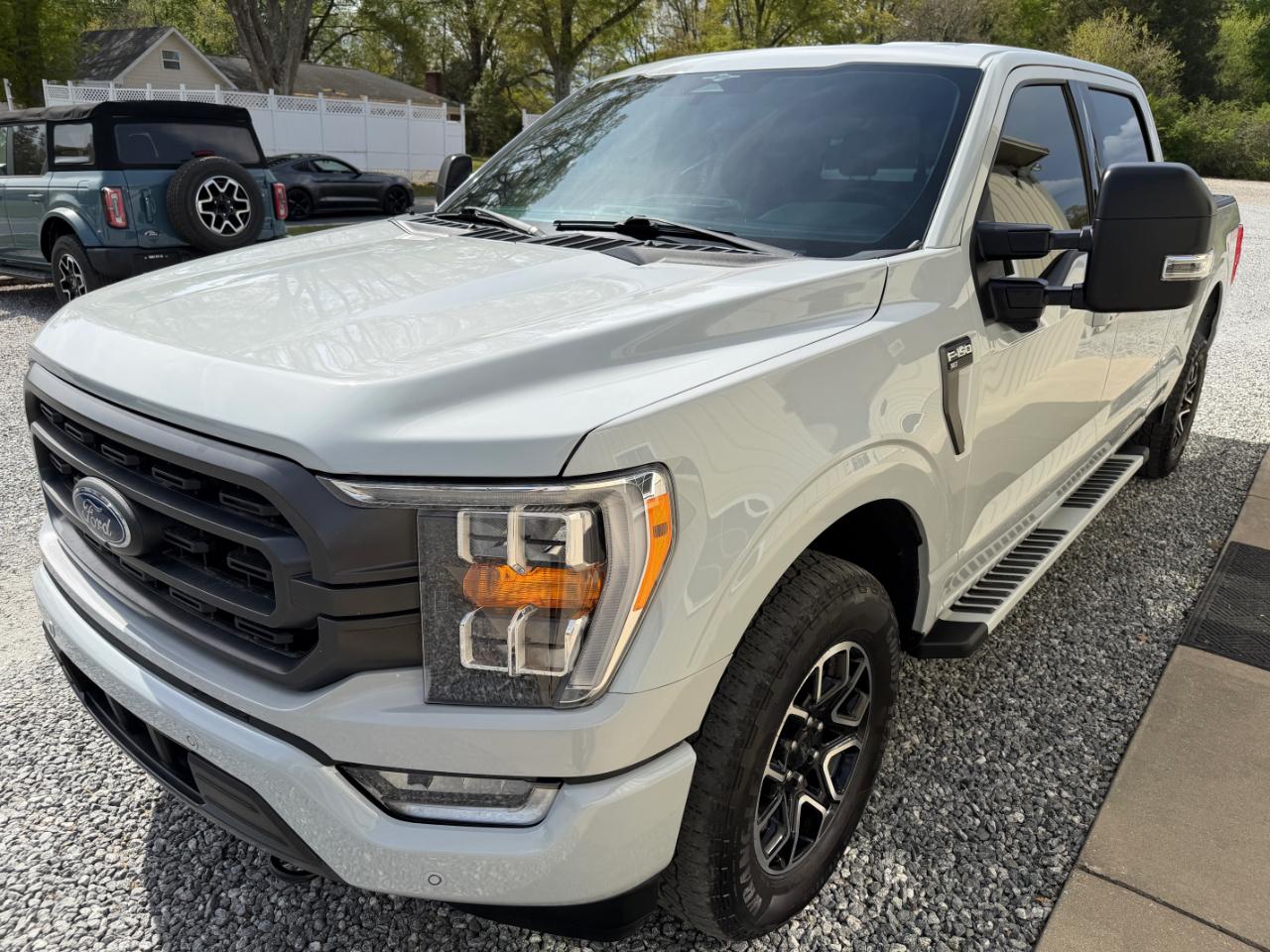 Ford F-150 XLT 4WD SuperCrew 6.5' Box 2023