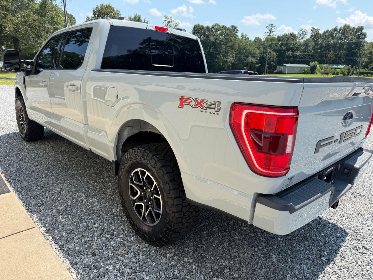 Ford F-150 XLT 4WD SuperCrew 6.5' Box 2023