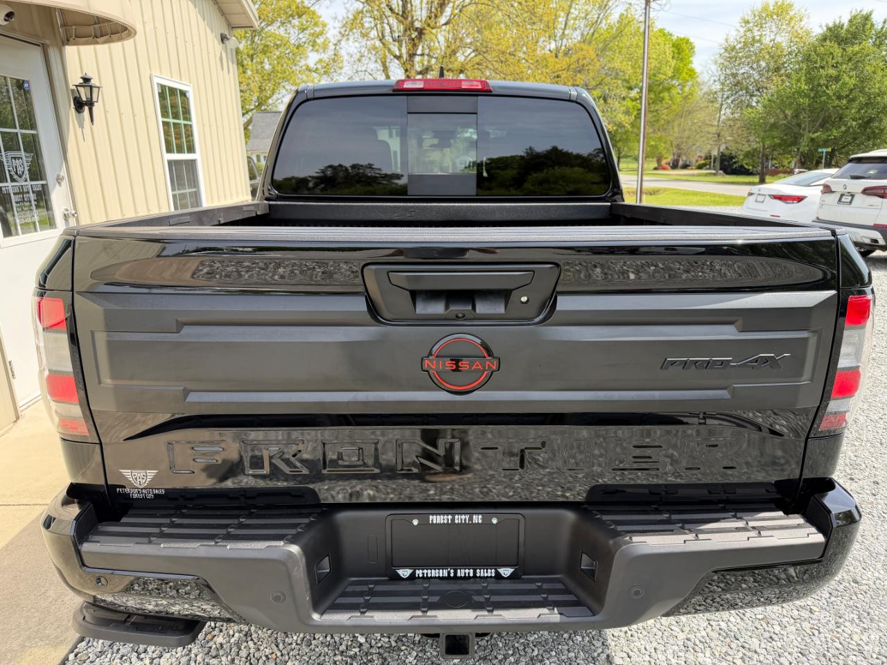 Nissan Frontier PRO-4X Crew Cab 4WD 2025