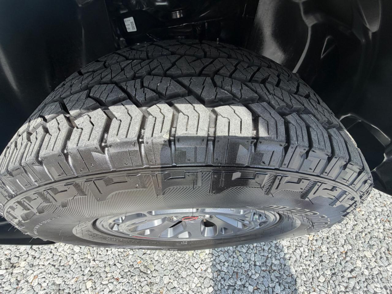 Nissan Frontier PRO-4X Crew Cab 4WD 2025