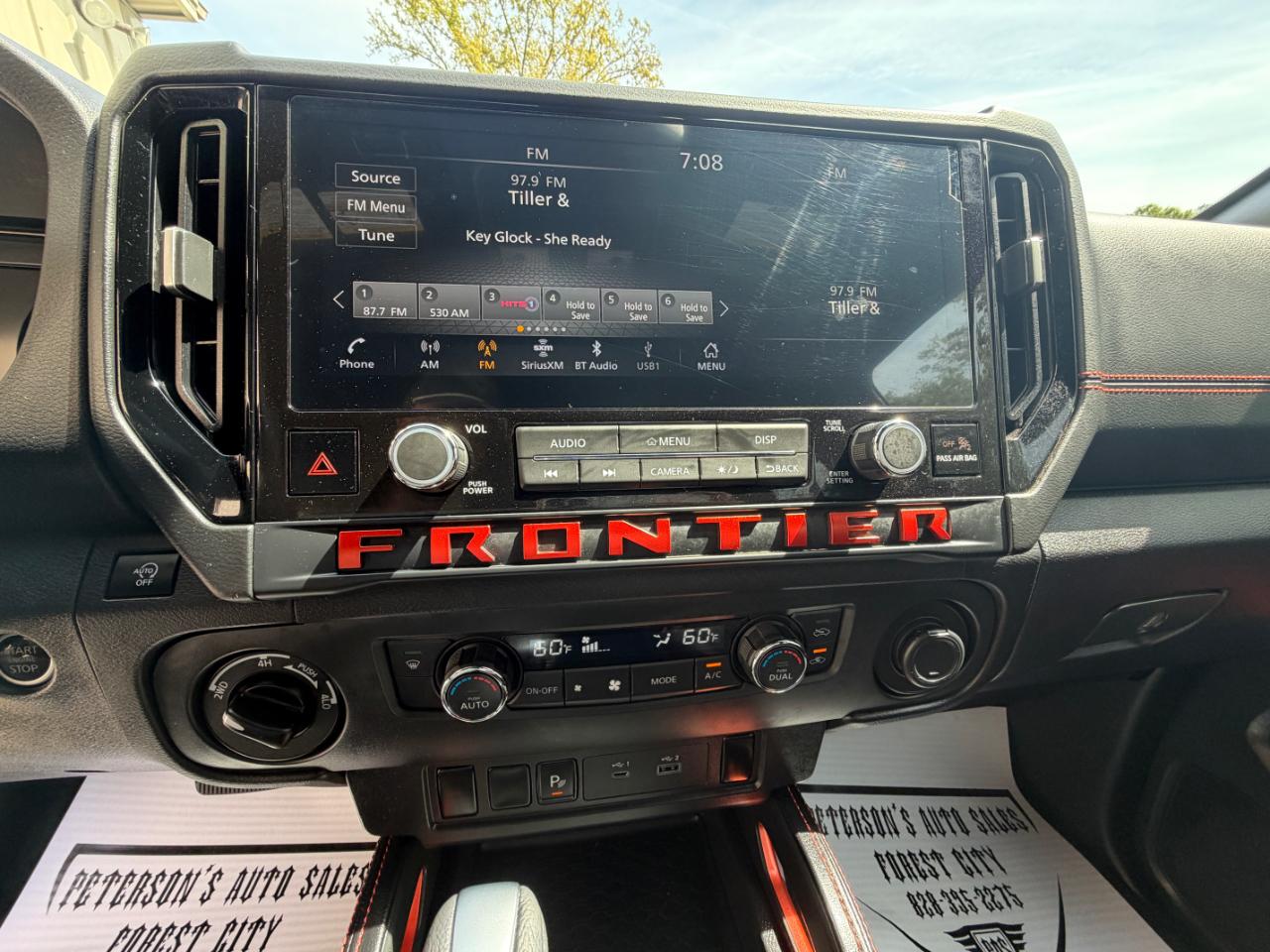 Nissan Frontier PRO-4X Crew Cab 4WD 2025