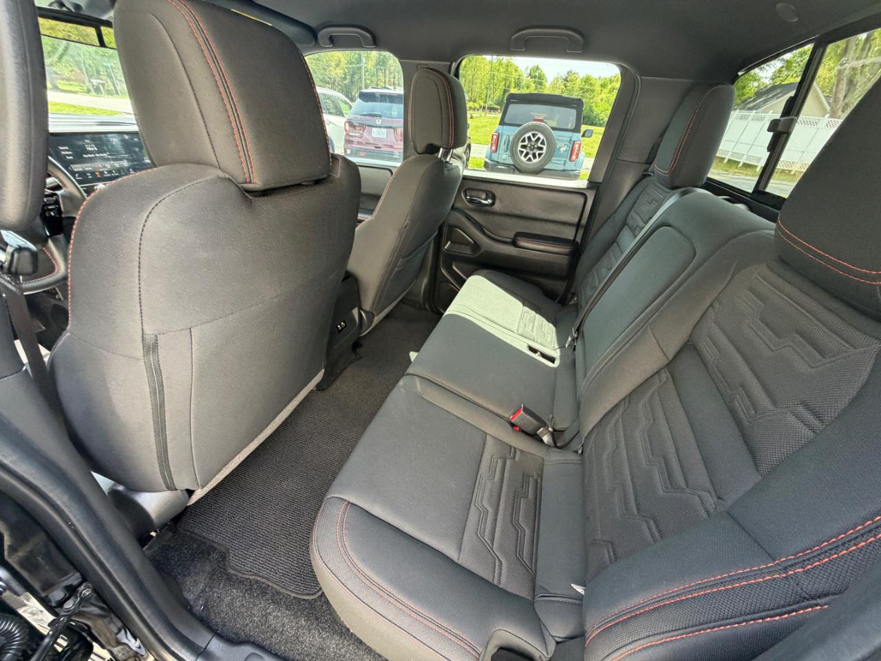 Nissan Frontier PRO-4X Crew Cab 4WD 2025