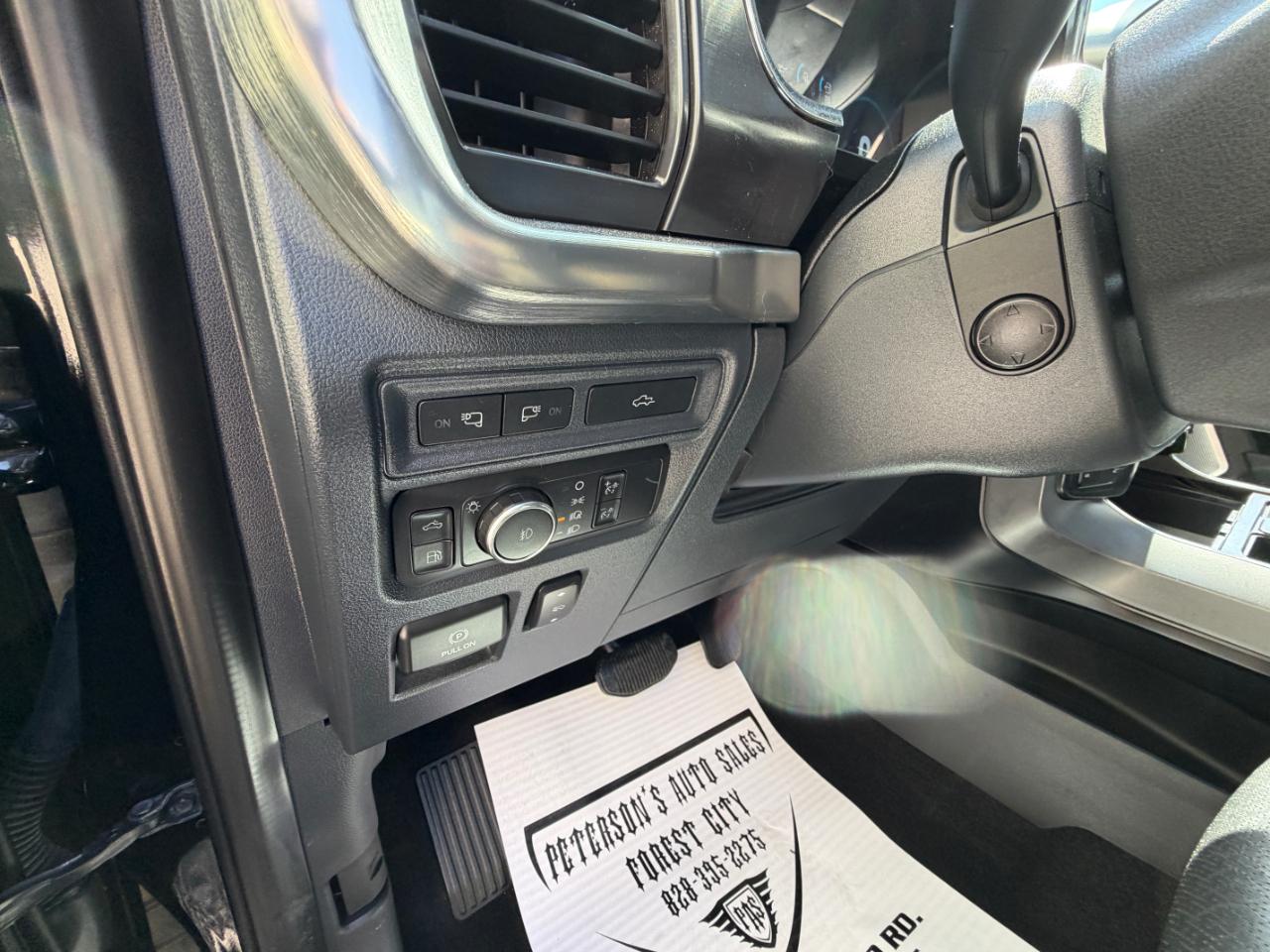 Ford F-150 Lariat SuperCrew 4WD 2022