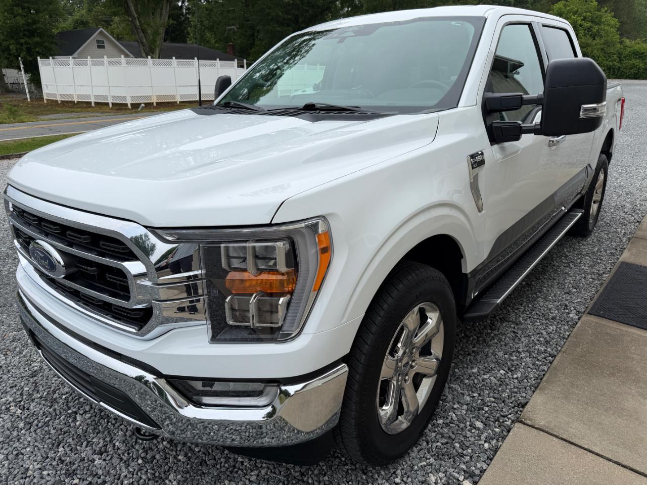 Ford F-150 XLT 4WD SuperCrew 5.5' Box 2022