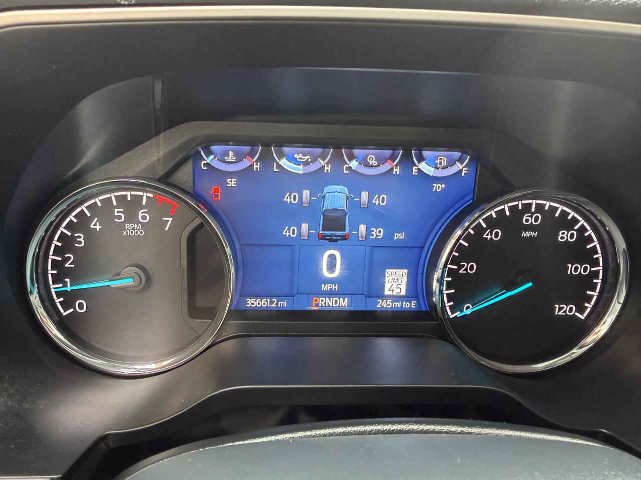 Ford F-150 XLT 4WD SuperCrew 5.5' Box 2022