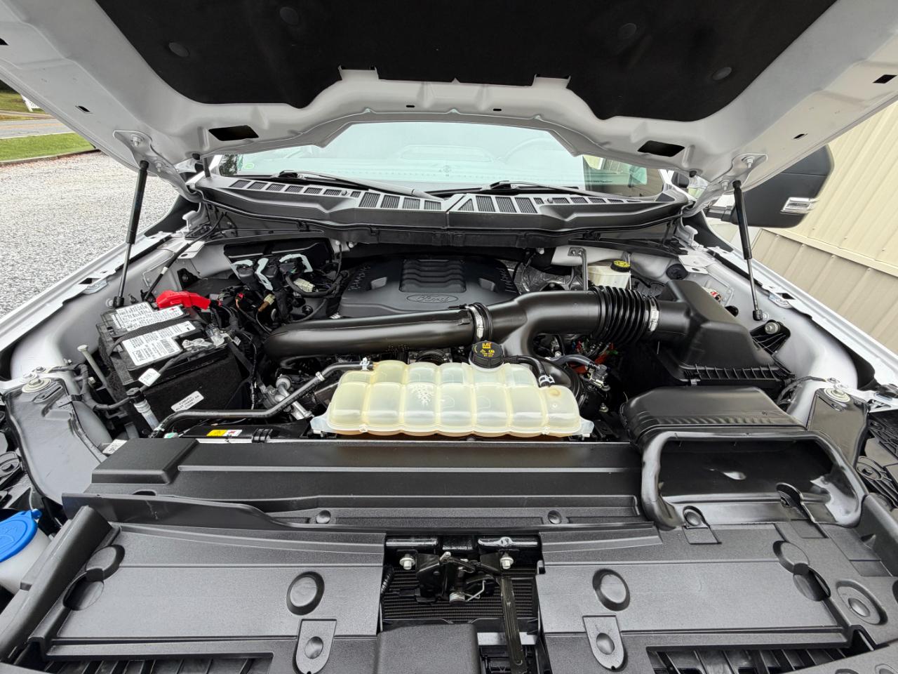 Ford F-150 XLT 4WD SuperCrew 5.5' Box 2022