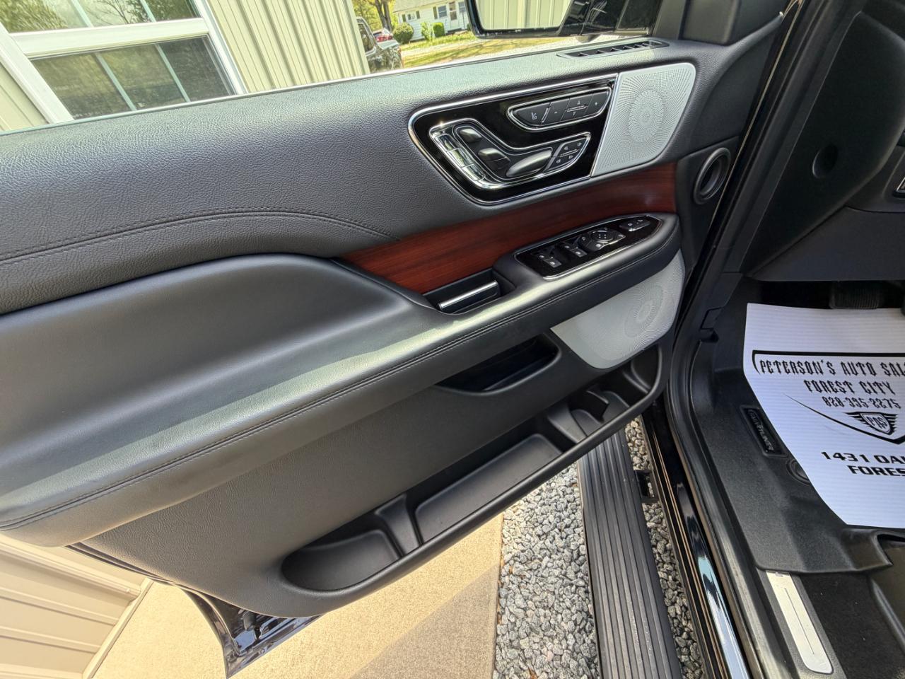 Lincoln Navigator L Reserve 4WD 2021