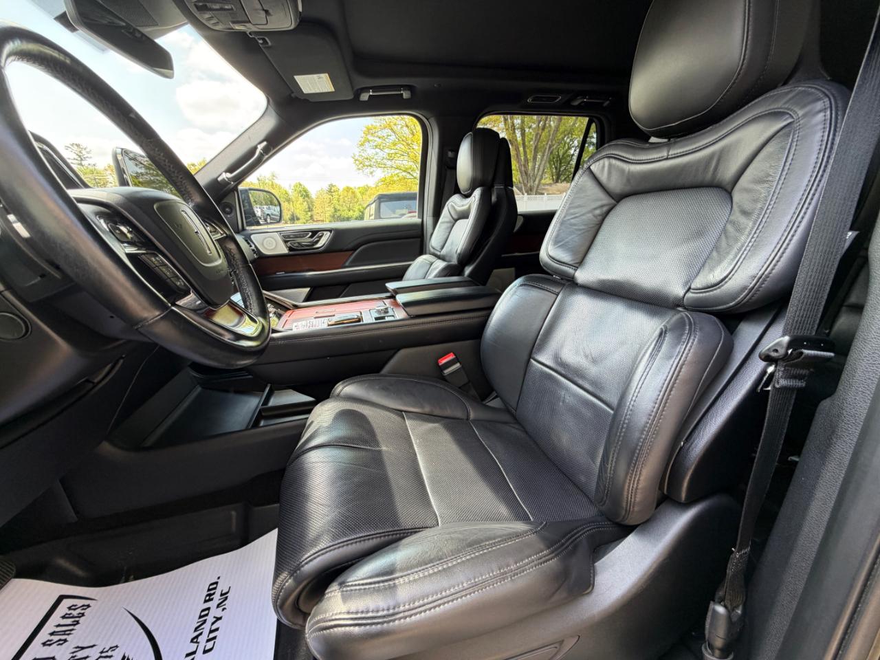 Lincoln Navigator L Reserve 4WD 2021