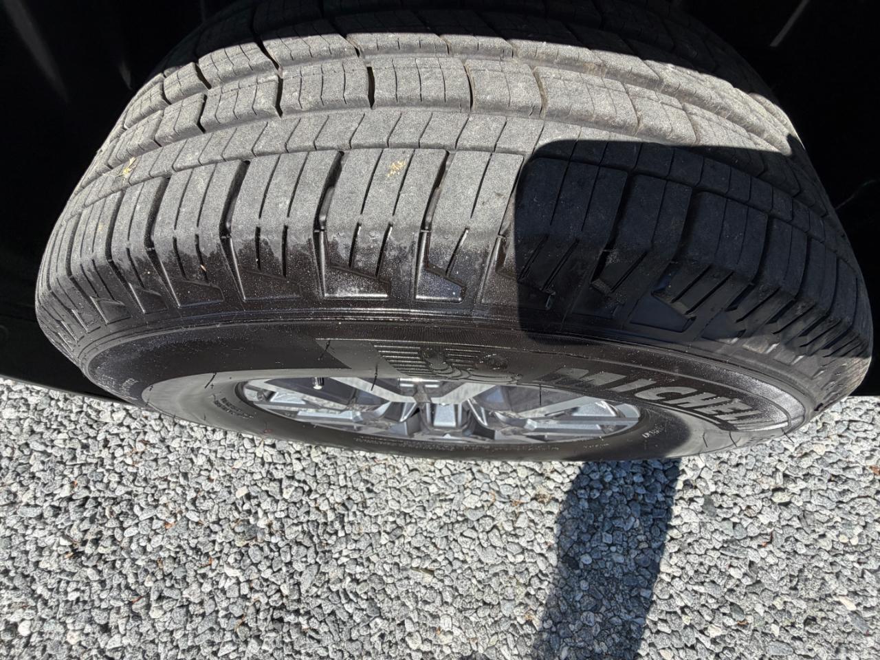 Nissan Frontier SL Crew Cab 4WD 2025