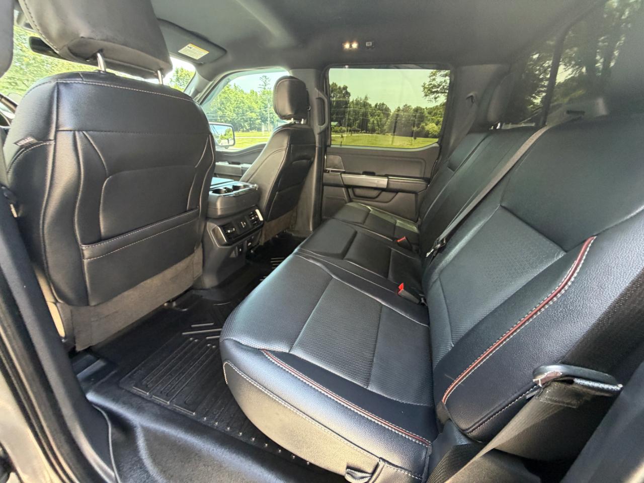 Ford F-150 XLT SuperCrew 4WD 2022